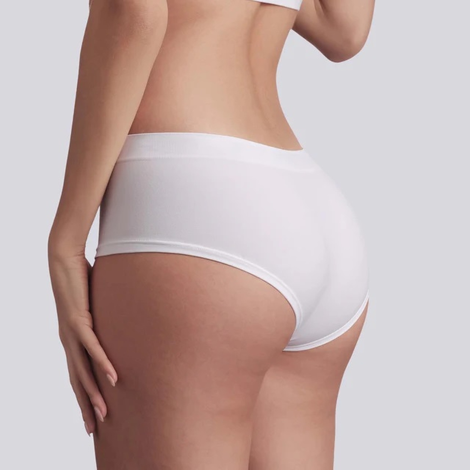 SHORT 057