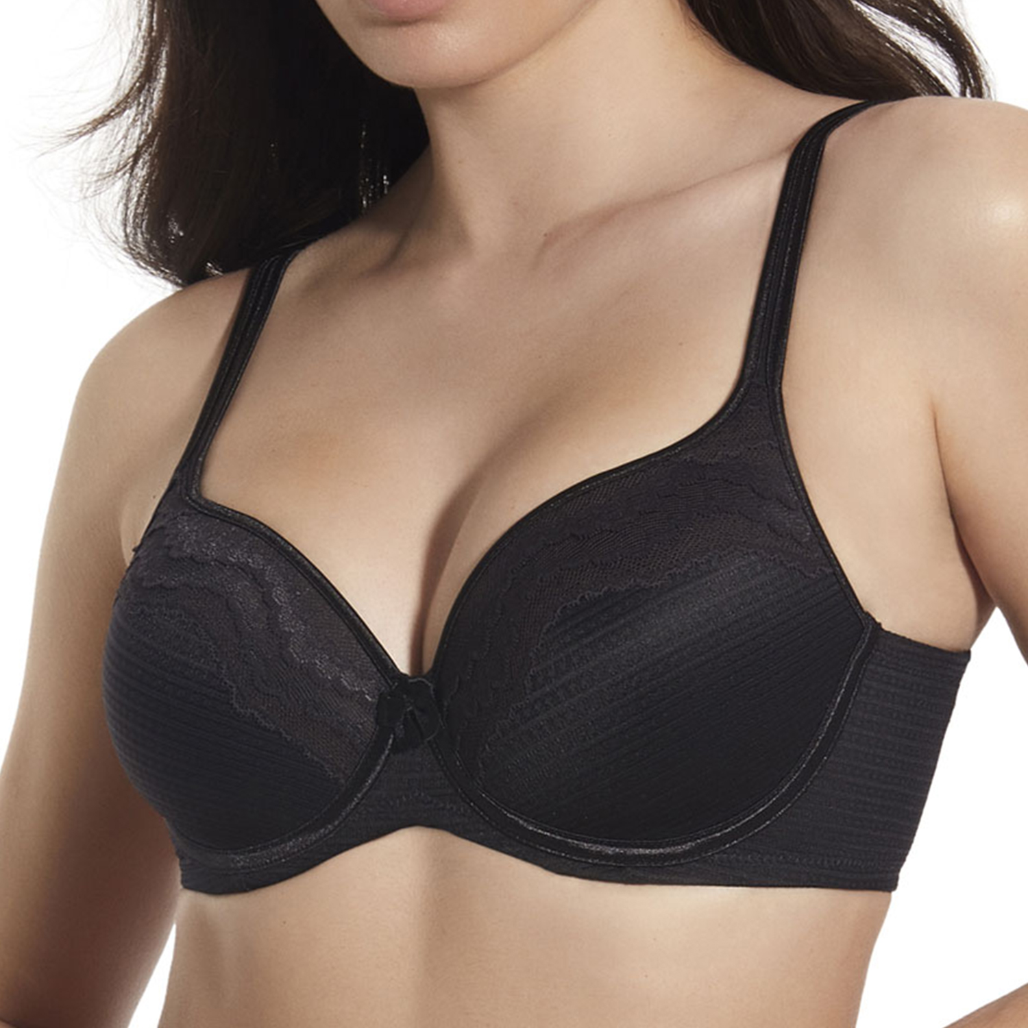 REGGISENO LARA